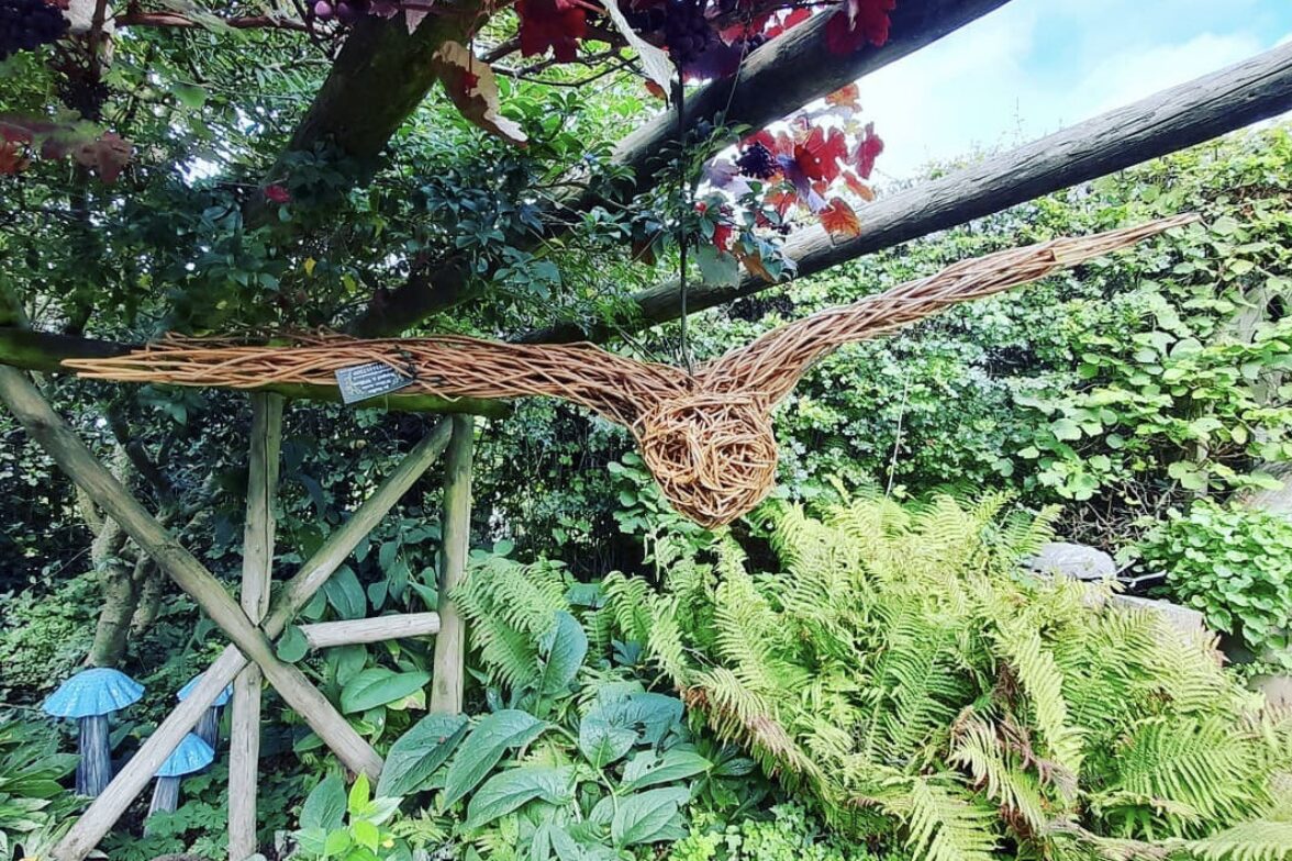 JO SADLER WILLOW Bespoke Willow Sculptures @ Wytch Wood